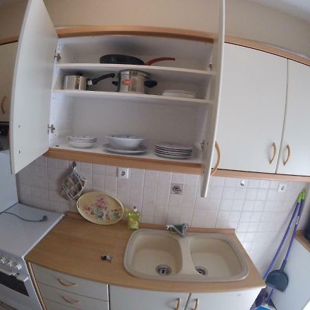 Nice And Cosy Studio Larissa Bagian luar foto